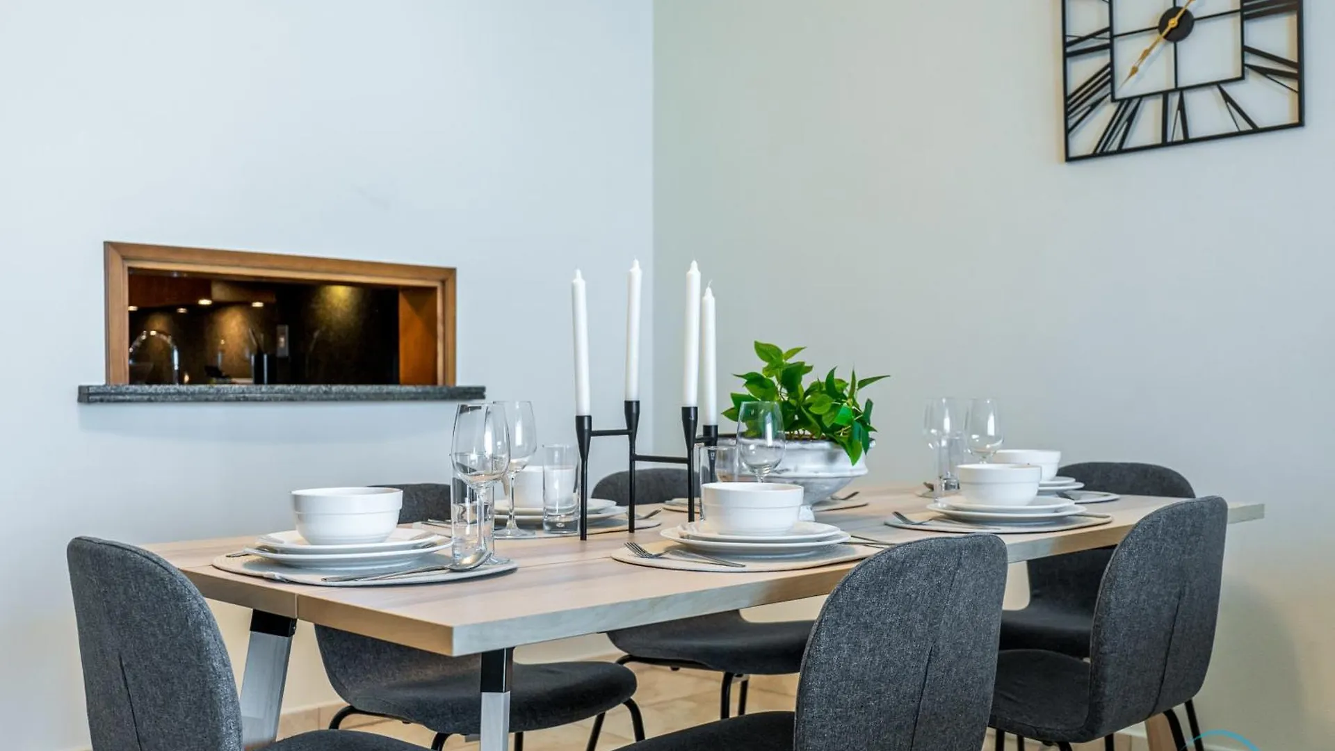 Sophisticated 3Br W/ Assistant'S Room At Al Fattan Marine Towers 2 Jbr By Deluxe Holiday Homes Дубай Апартаменты